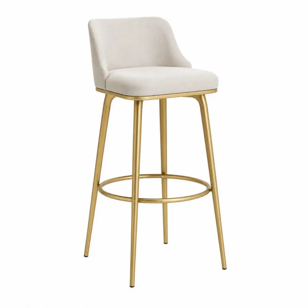 Taburete de bar tapizado en tela beige con respaldo bajo estructura de acero dorado y reposapiés circular 45 x 50 x 100 cm